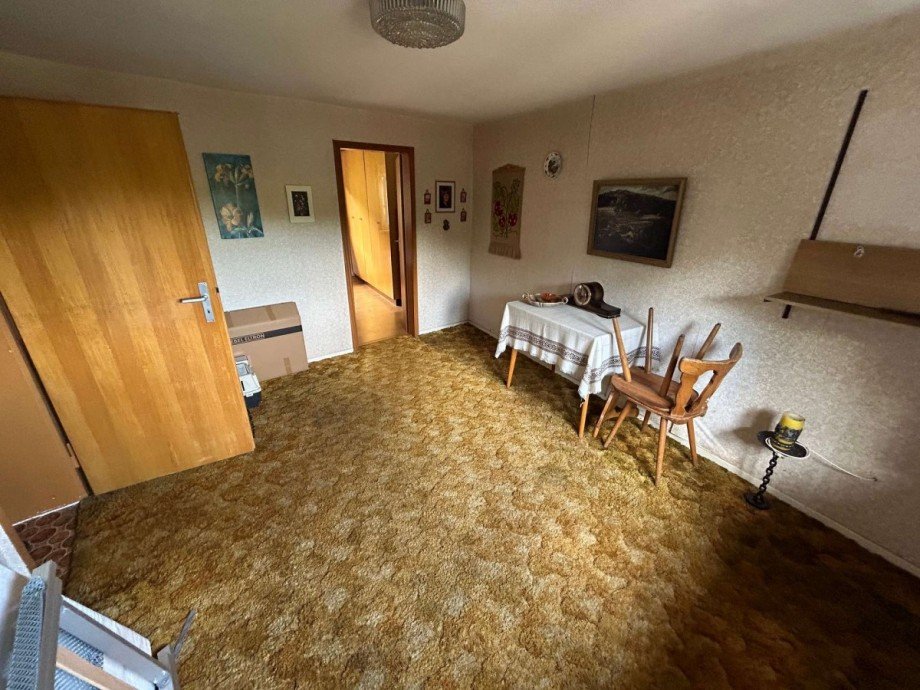 OG Zimmer 5 Doppelhaush�lfte Waldkappel