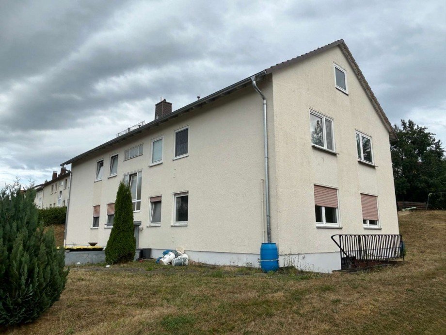 Bild 2 - Stra�enansicht 2 Wohnung Sontra