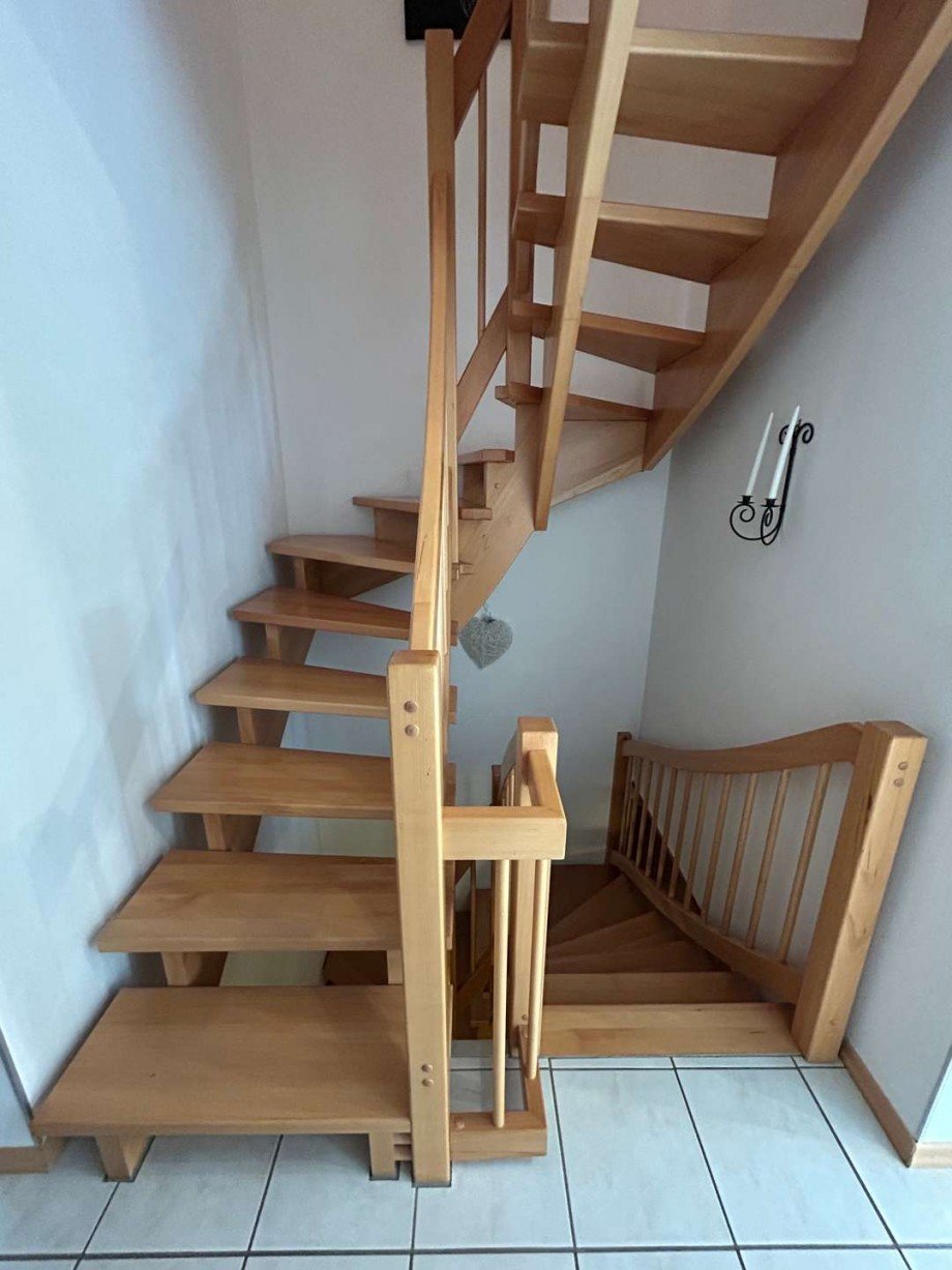 EG Treppenhaus Einfamilienhaus Spangenberg