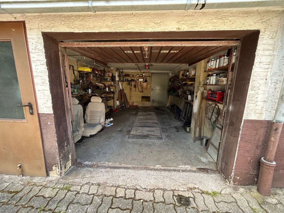 UG Garage mit Durchgang zum Keller Doppelhaush�lfte Waldkappel