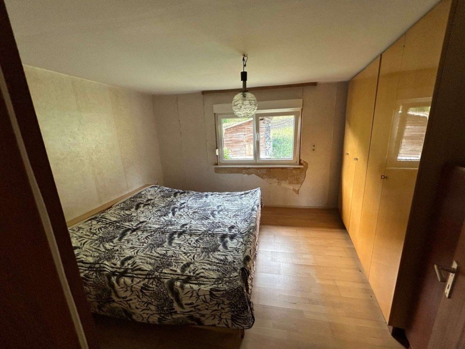 OG Zimmer 4 Doppelhaush�lfte Waldkappel