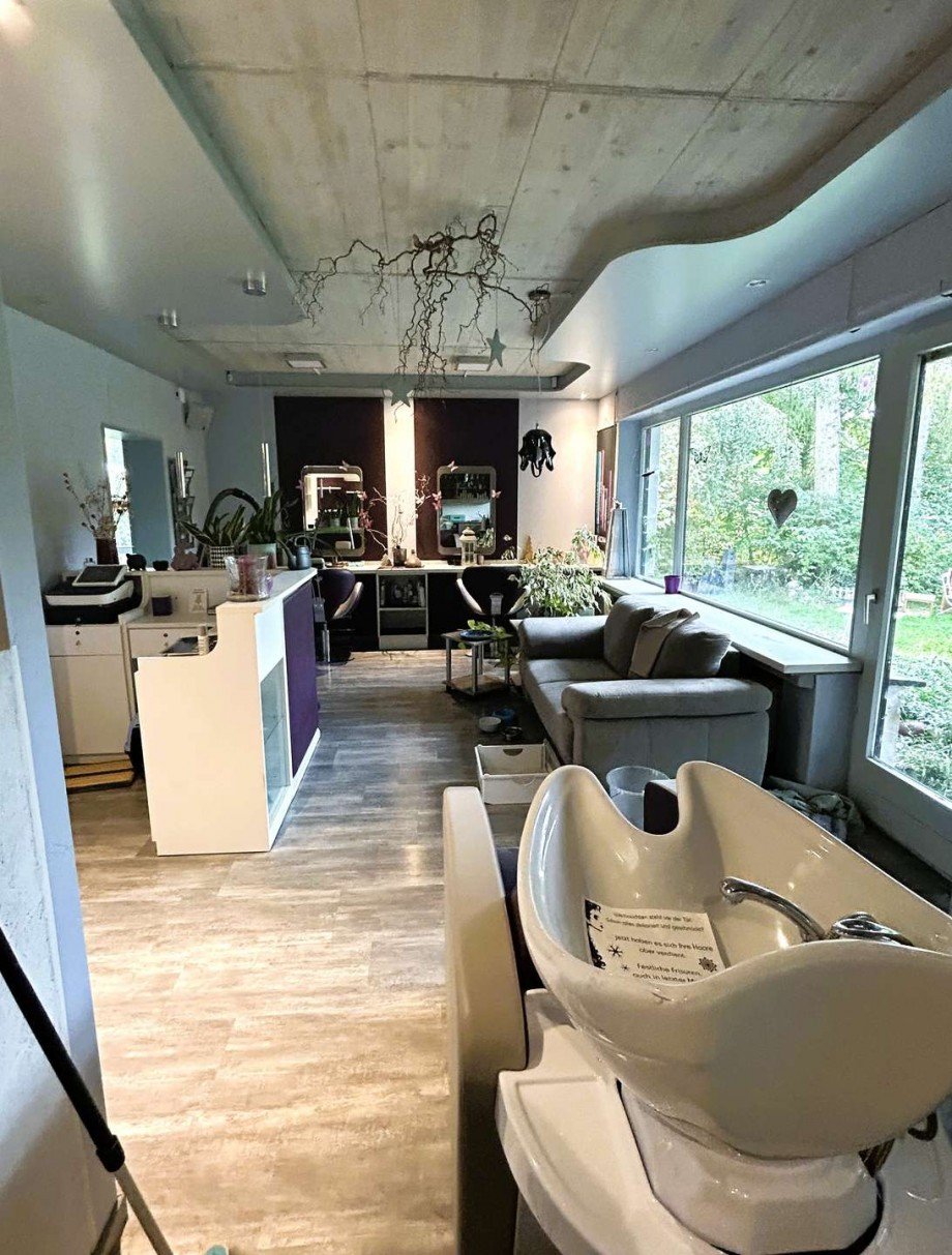 2 ELW im EG - Bild 7 Friseursalon Haus Ringgau
